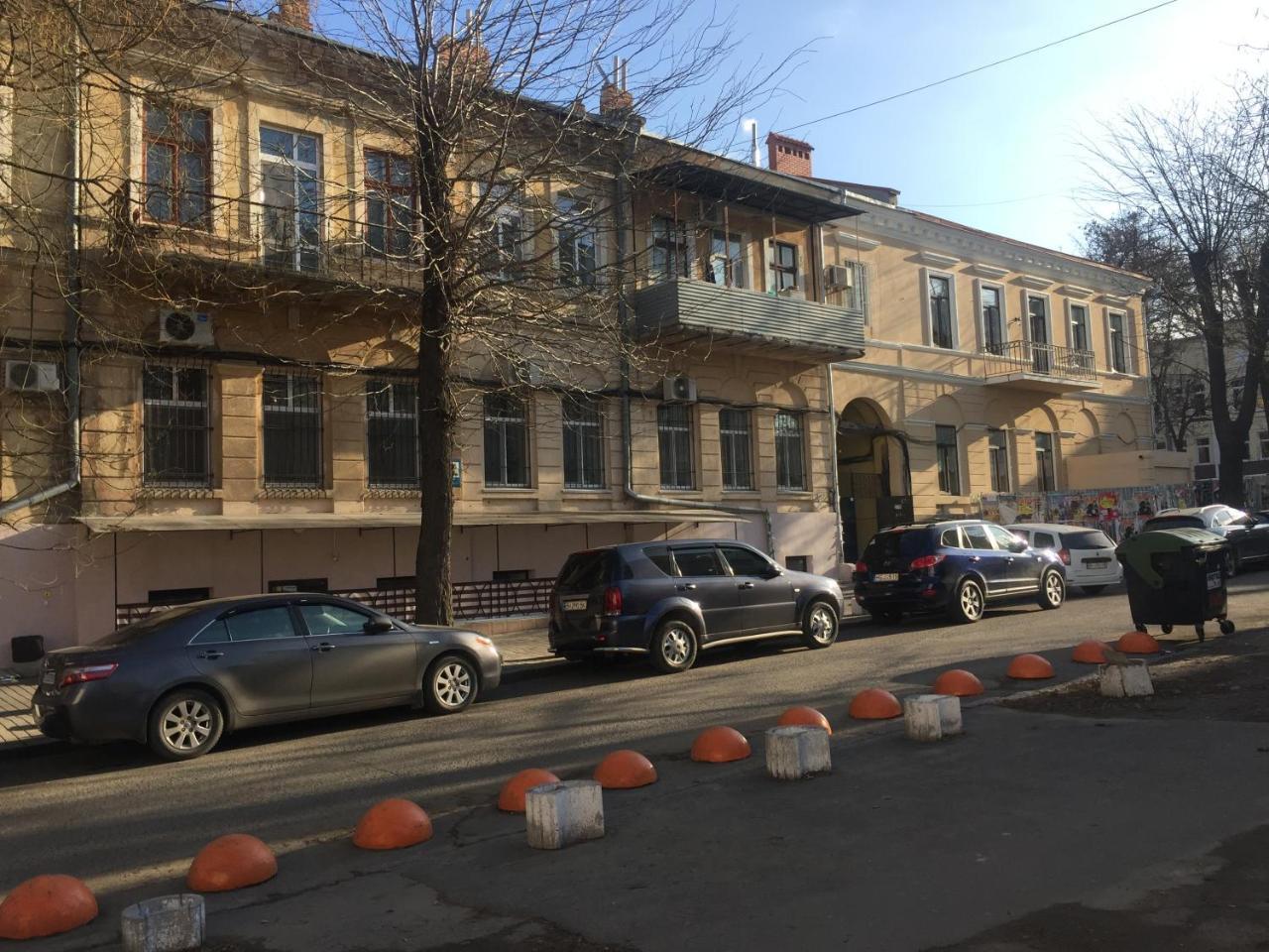 אודסה 1 Комнатная Квартира В Районе Греческой Площади מראה חיצוני תמונה